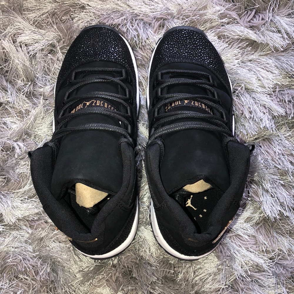 FINAL SALE DEADSTOCK JORDAN 11 HEIRESS